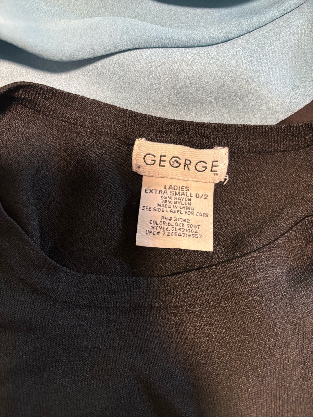 Shirt size XS - Picture 4 of 4